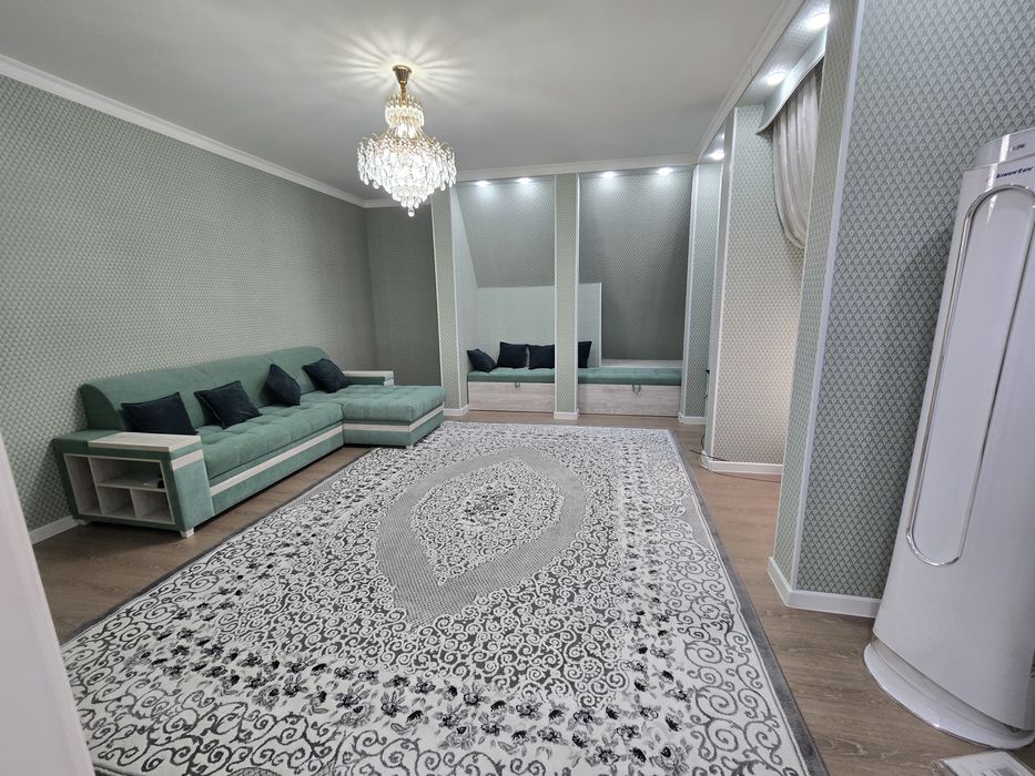 Luks 5 xona lik sotiladi fargona flagman oldida