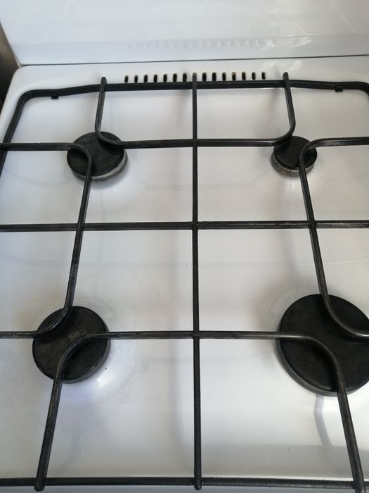 Газ плита, состояние хорошее.