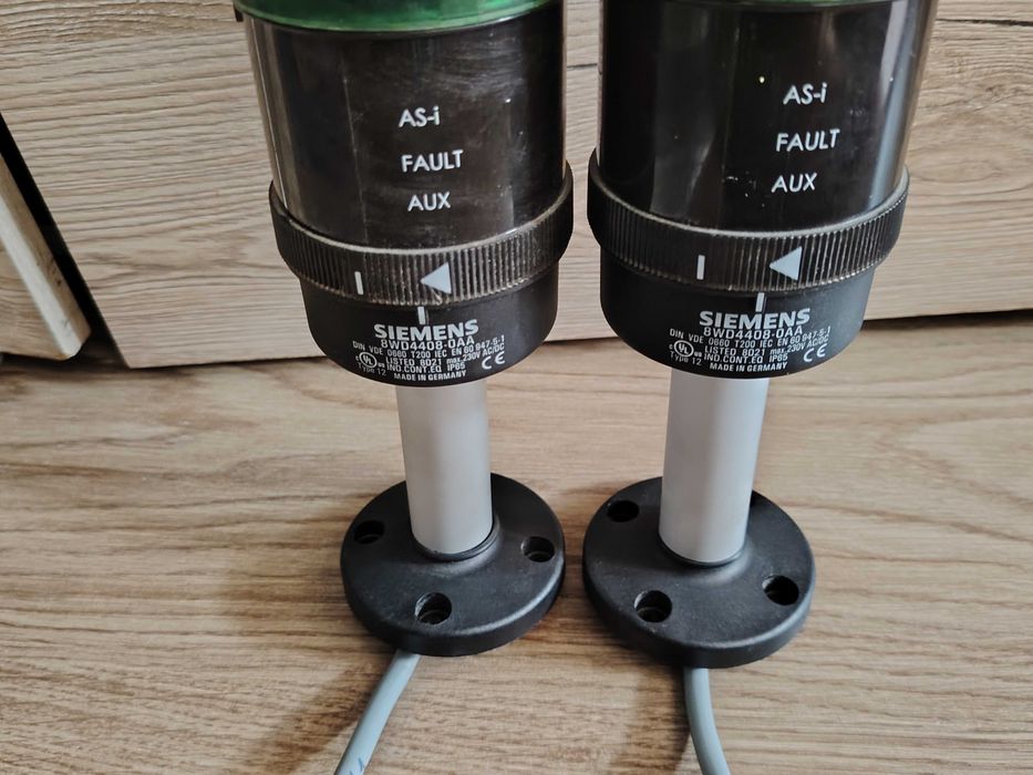 Coloana de semnalizaare led cu buzzer Siemens 8WD4408-0AD , 230V AC/DC