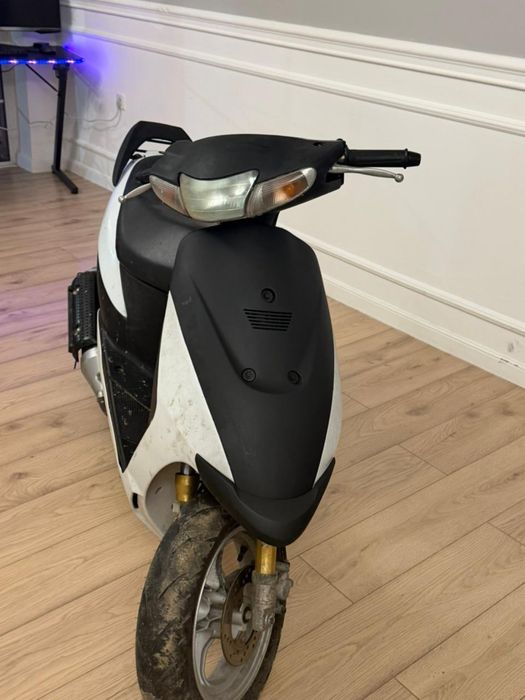 Продам запчати на сузуки летс 2