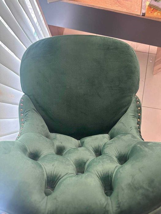 НАМАЛЕНИЕ! Бар стол H-117, тъмно зелен