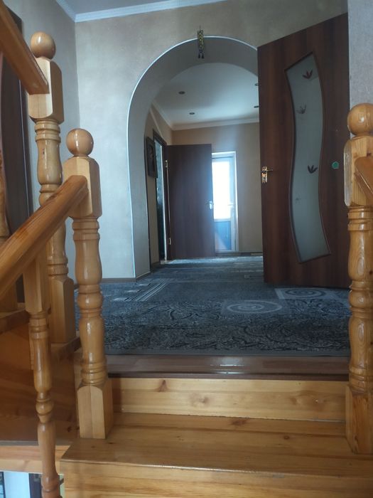 Продам коттедж в центре города