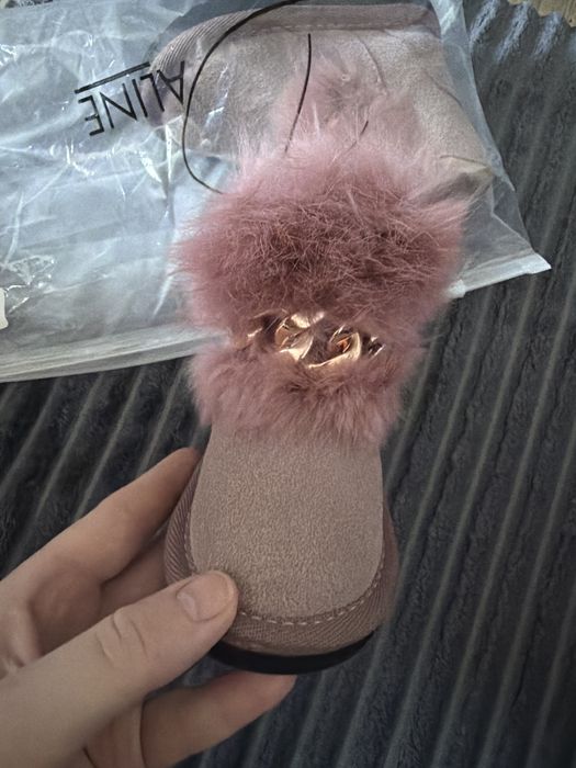 Продам сапожки зима на девочку