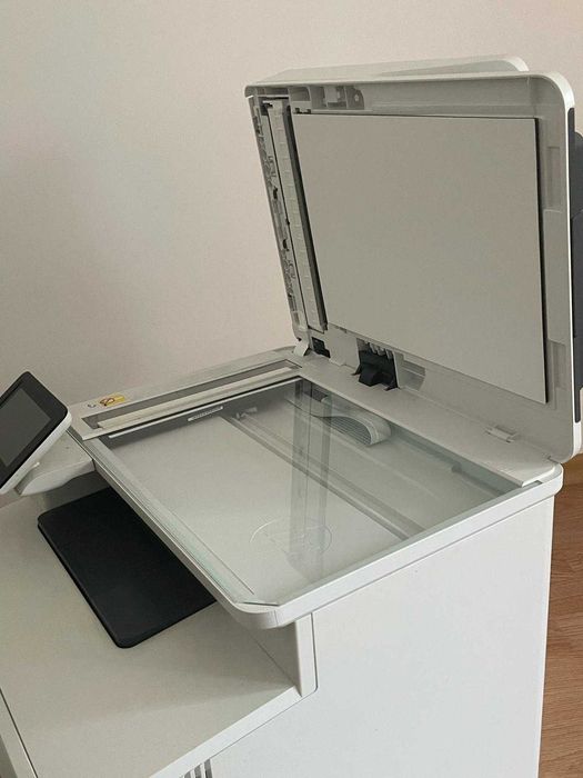 Imprimanta profesionala cu scaner HP color Laser Jet Pro MFP M377 dw