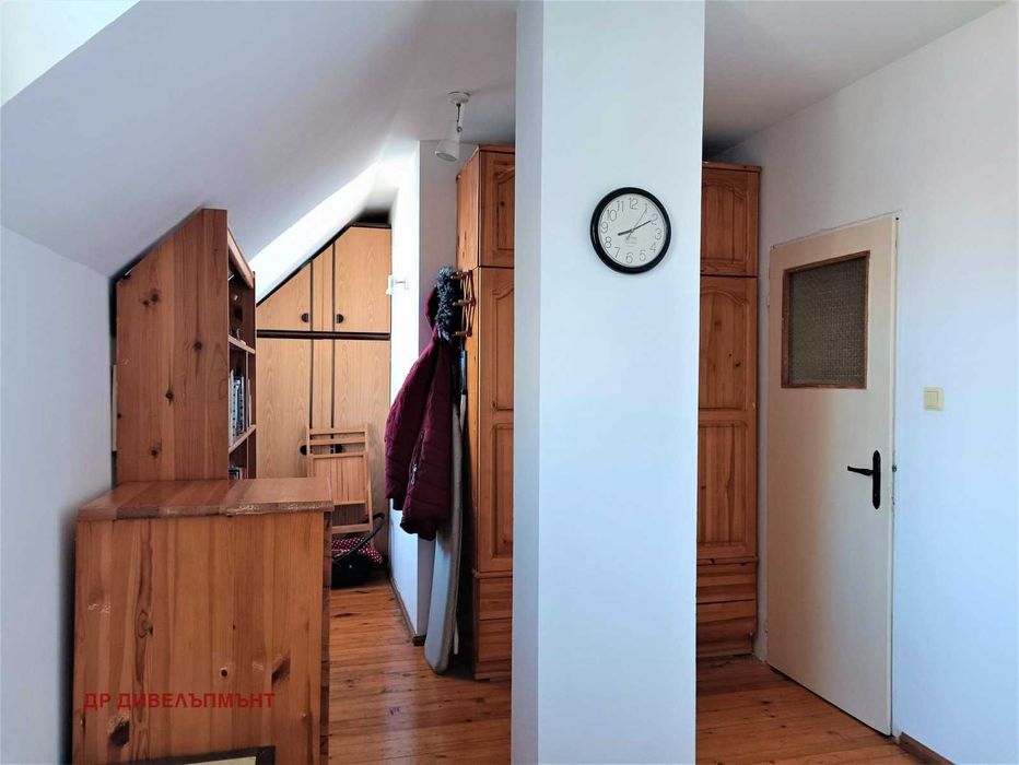 Дава се под наем Двустаен апартамент в Бургас, Лазур - 65 кв.м за 333 € - Снимка #12