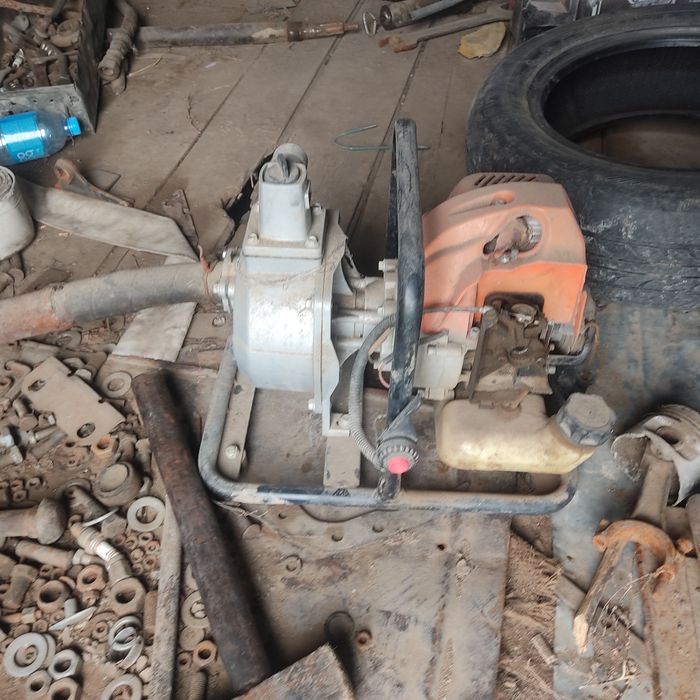 Продам мотопомпа