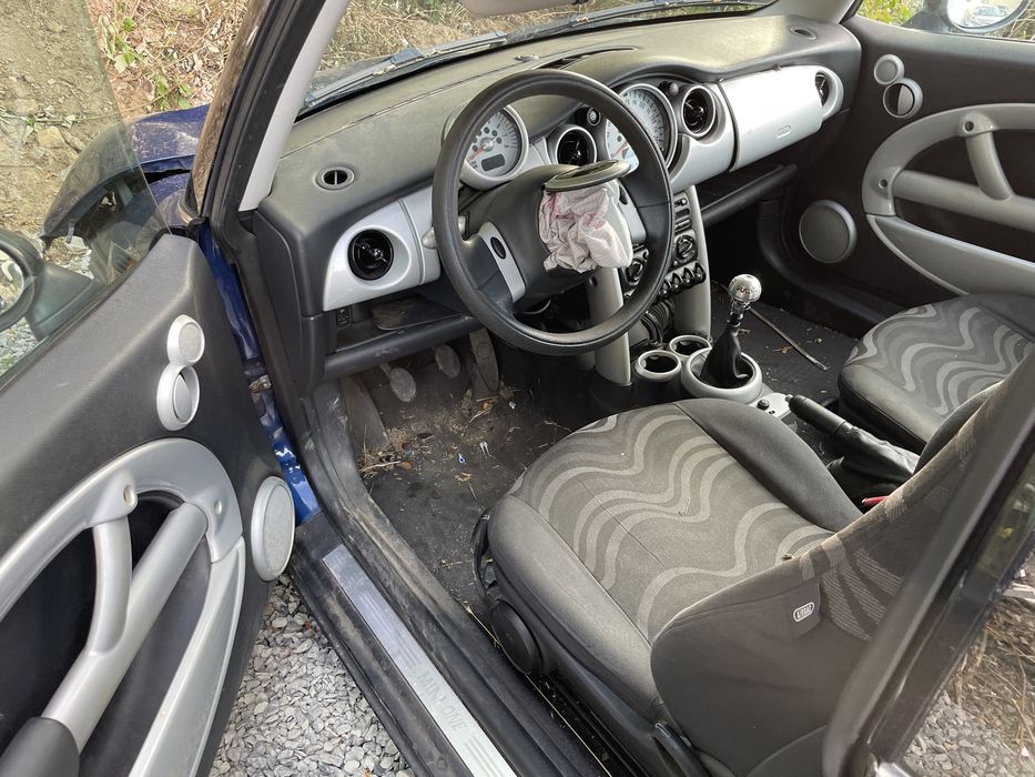 Mini Cooper one R56 1.6 90кс 2004г На Части