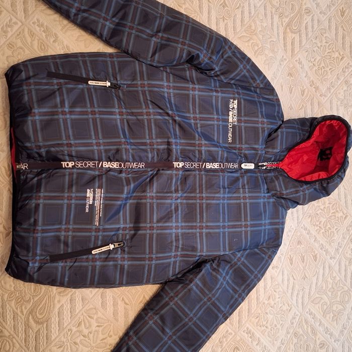 Модерно мъжко зимно яке с две лица и качулка