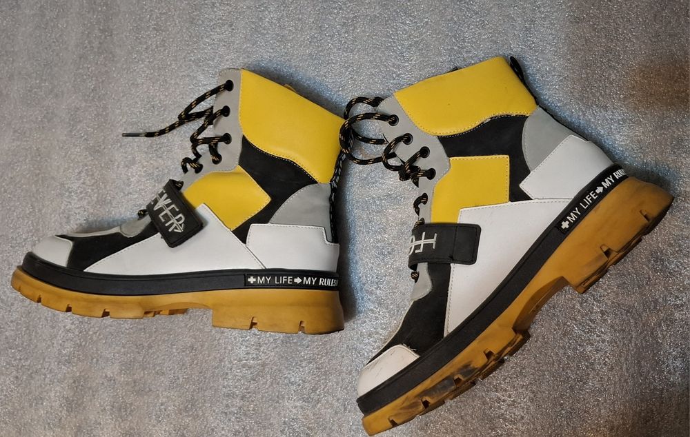 Яркие ботинки Тaccardi, 37/38р.