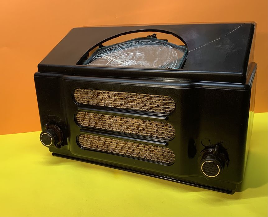Ретро Радио ORION 233 / 1941 година