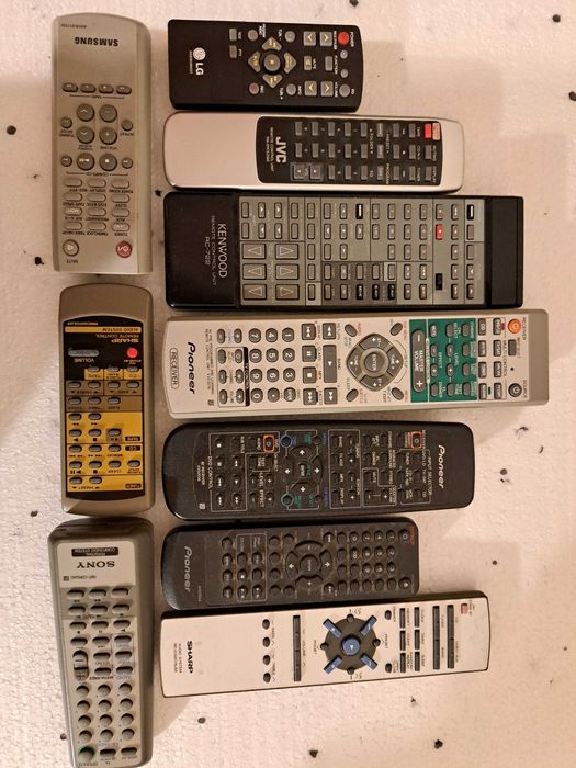 Telecomenzi audio video