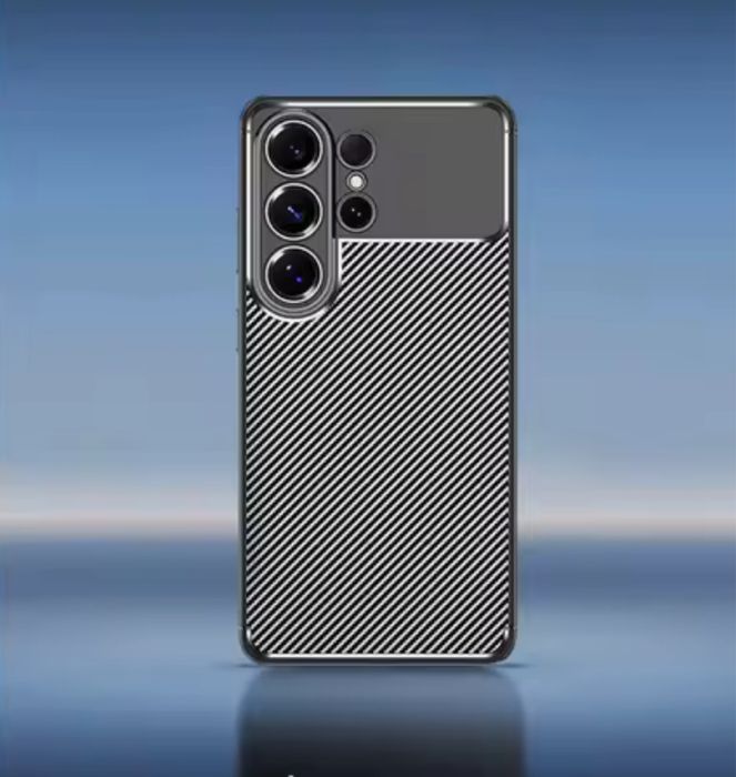 Samsung S25/S24/PLUS/ULTRA/S26/PLUS/ULTRA - Husa TPU Imitatie de Carbon