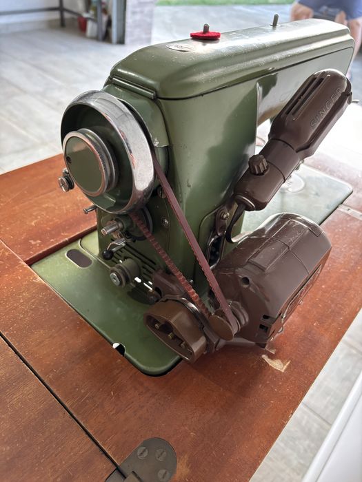 Masina de cusut Anker