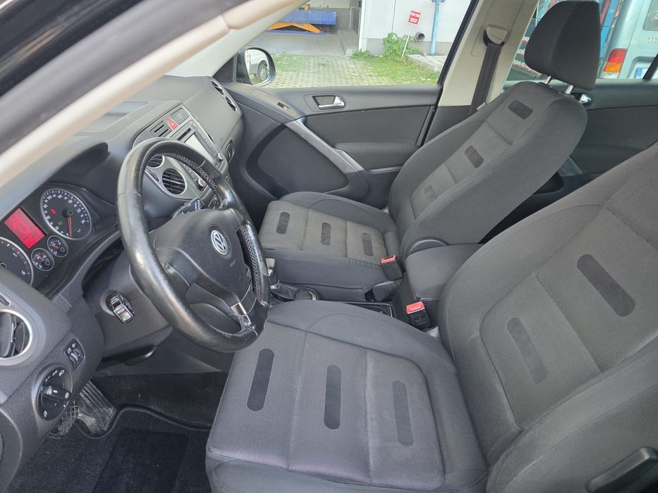 VW Tiguan - 2.0TDI - 4x4 - автомат