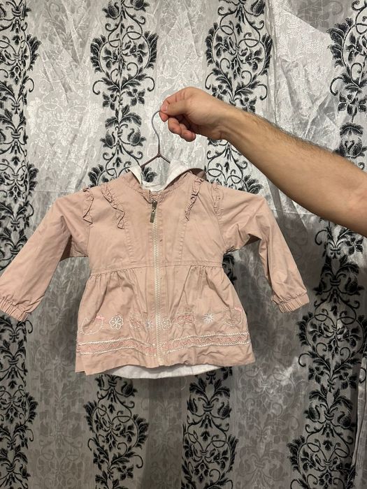 Отдам за вещи за фрукты на девочку