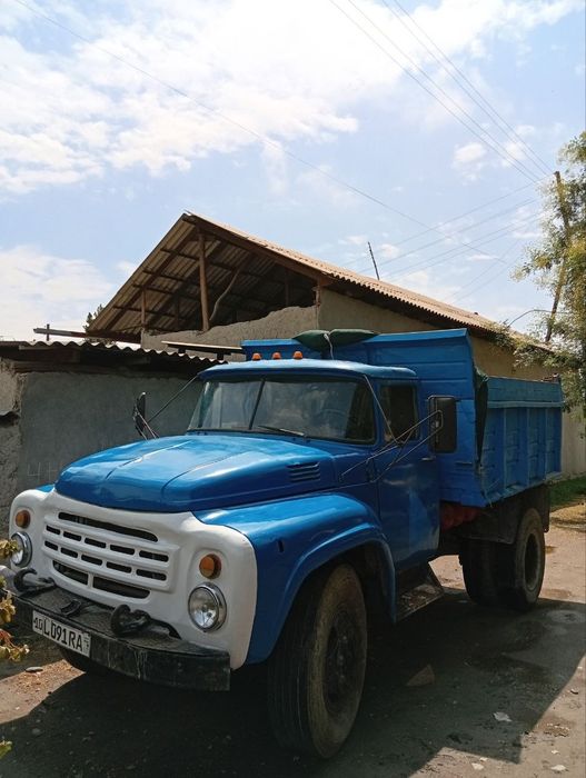 Zil 4502 sotiladi