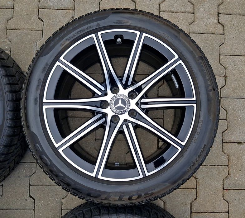 Jante Mercedes AMG NightPaket Diamond Cut pe 19 cu anvelope Pirelli roti jenti  BMW Audi