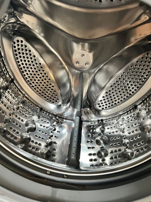 Продам стиральную машину