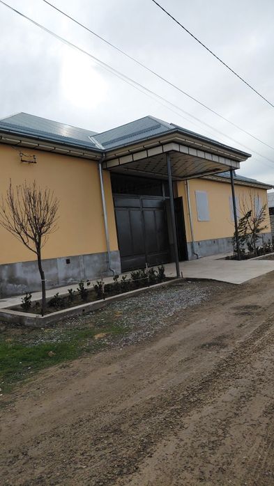 8 sotiq uy 1 etajli 7 ta xona