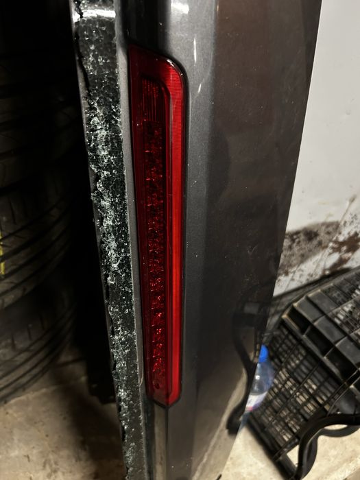 Заден капак, стоп, моторче за чистачка и ел дръжкза хюндай I30 хечбек,