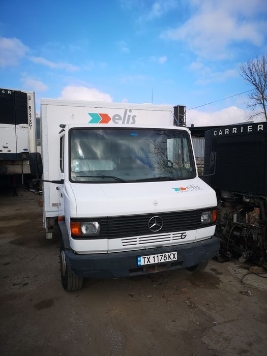 Mercedes 711 товарен автомобил