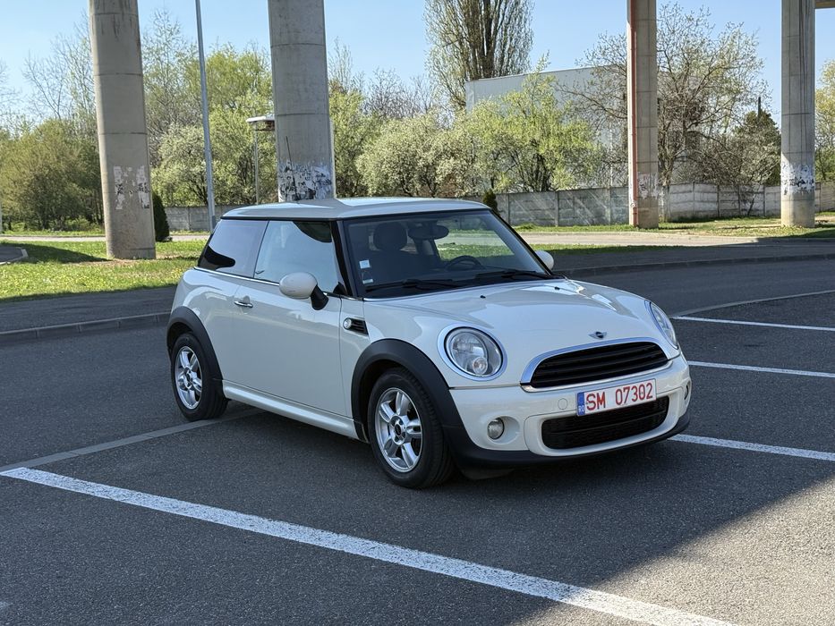 Mini Cooper One 2011. 1.6diesel. Schimb!