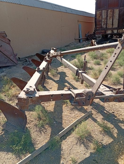 Плуг. 5-корпусли. Plug.