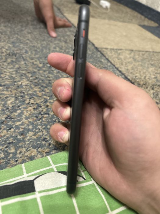 Продается Iphone 11