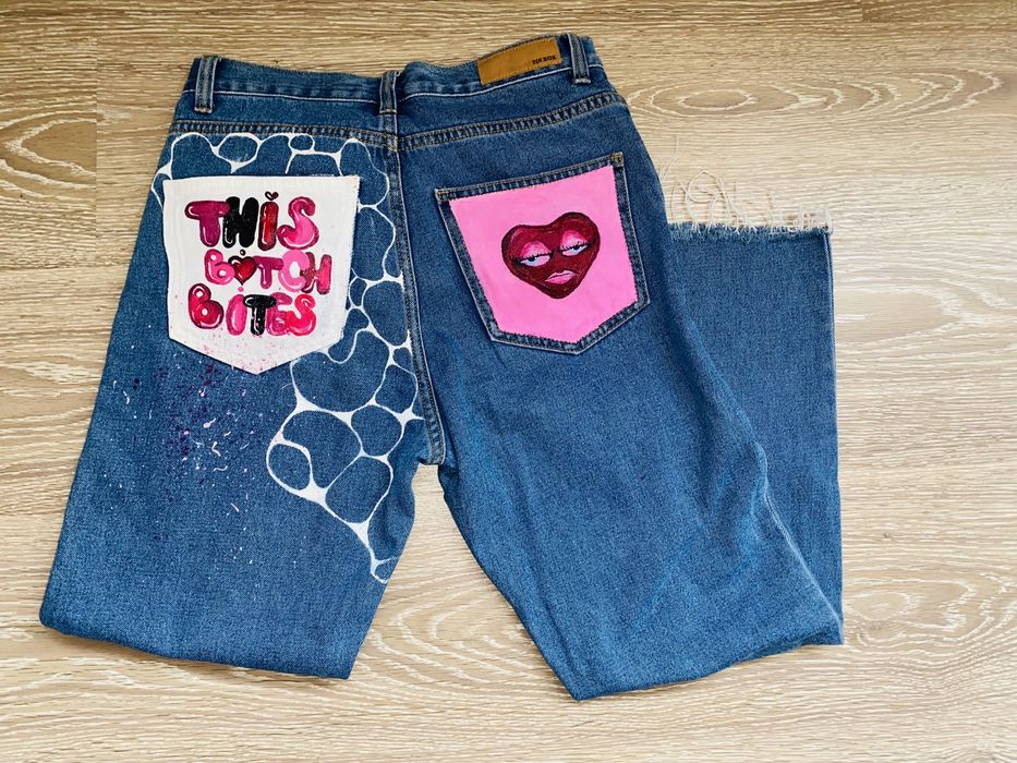 Дънки (S) ръчно рисувани