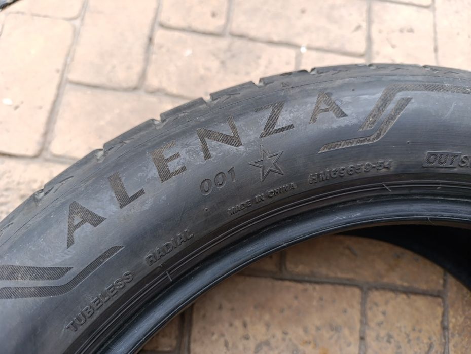 Летни гуми Bridgestone 245/50/19 Alenza dot 2022