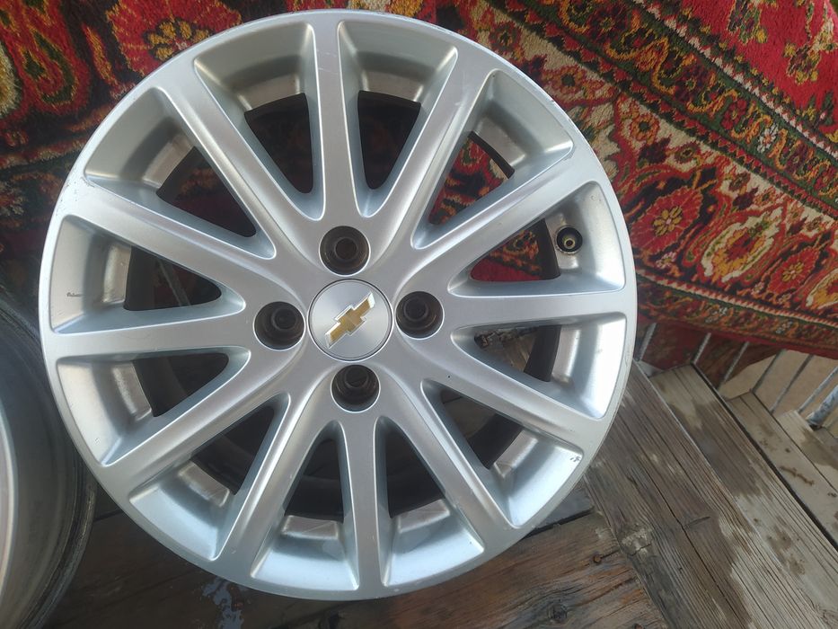 15 лик соболт радной дискалари сотилади. Холати идеал.