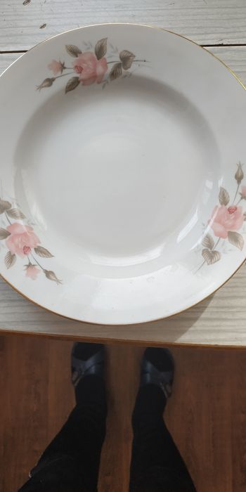 Столовая посуда разная