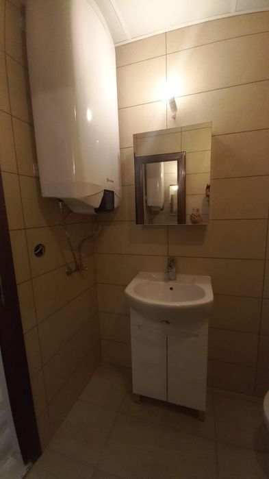 Продавам 2-стаен апартамент