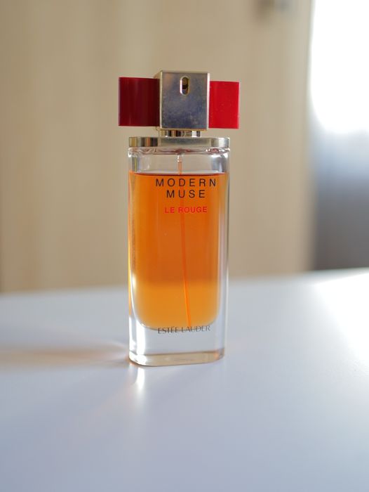 Парфюм Modern Muse Le Rouge - Estée Lauder