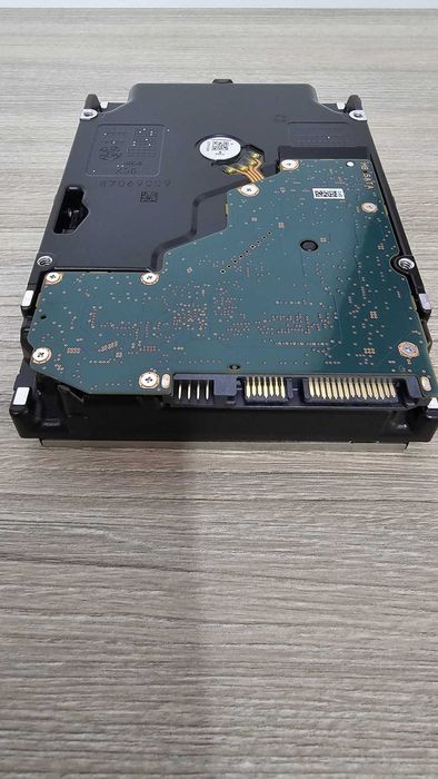 Hard Disk Toshiba MG08SACA16TE de 16TB Surveillance/Enterprise/Server/NAS 7200RPM