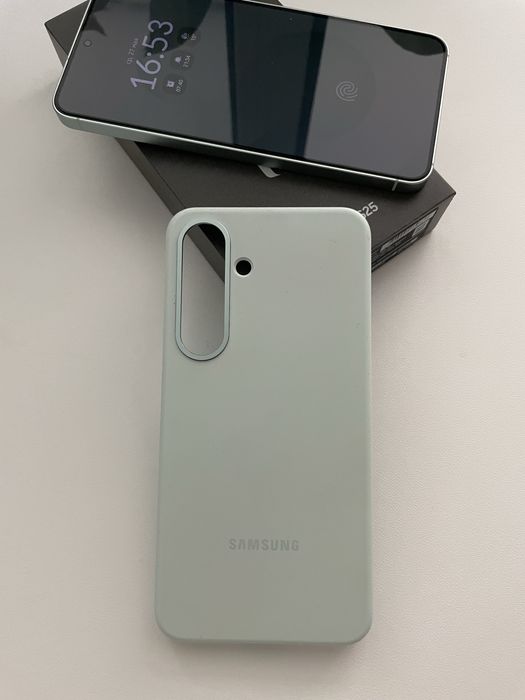 Samsung Galaxy S25