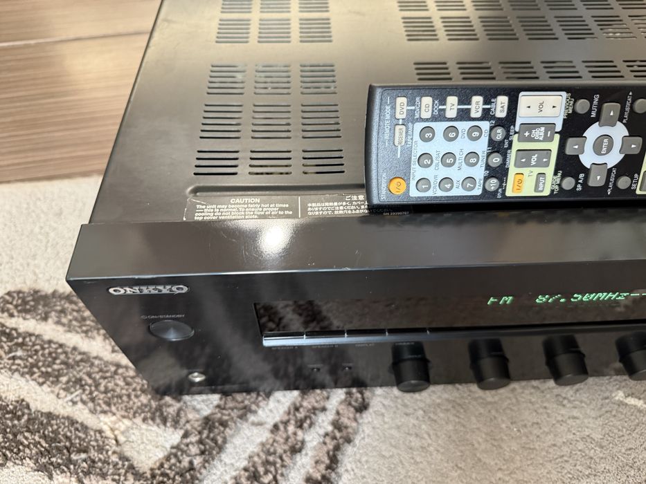 Onkyo TX-8020 Стерео ресивър DAC