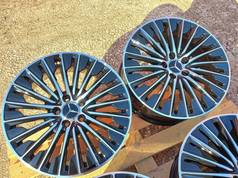 19 Mercedes 8j et45 A CLA C E Glc Gle Ml S Class Black Polis