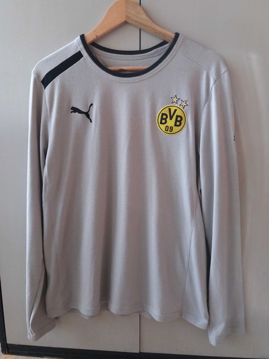 Тениска AC Milan, Borussia Dortmund, долнище PSG и Macron за вратар