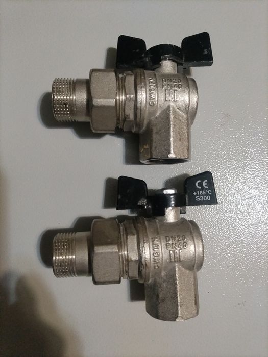 Всё для сантехники, краны Bugatti редуктор компрессия воды  коллектор