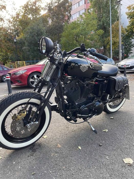 Harley Davidson 883 Springer Custom Bobber
