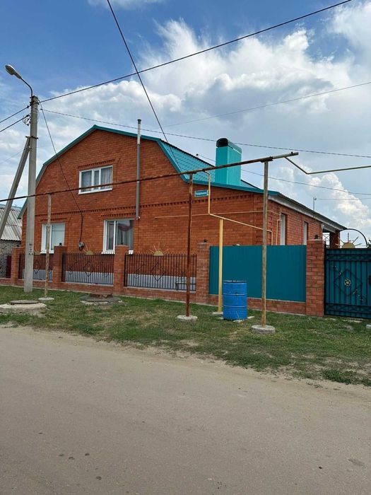 Продам дом на плазе