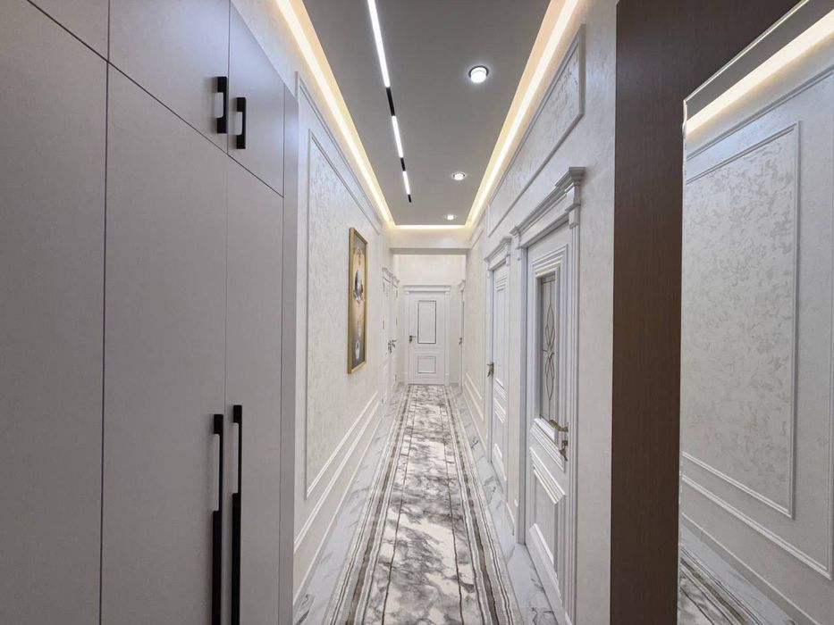 Продается 4 комнатная квартира