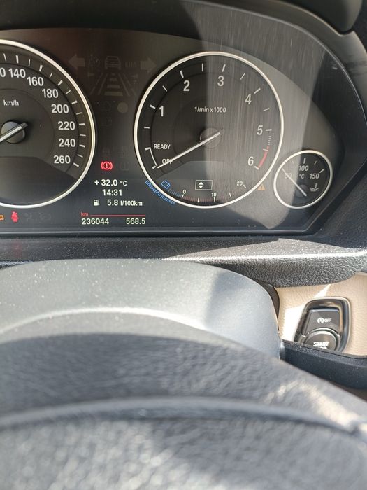 bmw f30 320d  xdrive 184cp. 9800 e