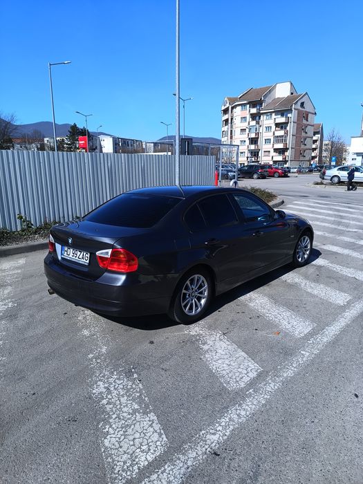 Vând BMW e 90 2 litri benzina !