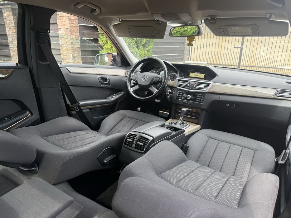Mercedes Benz E220d* 170 cp* Automat*IMPECABIL