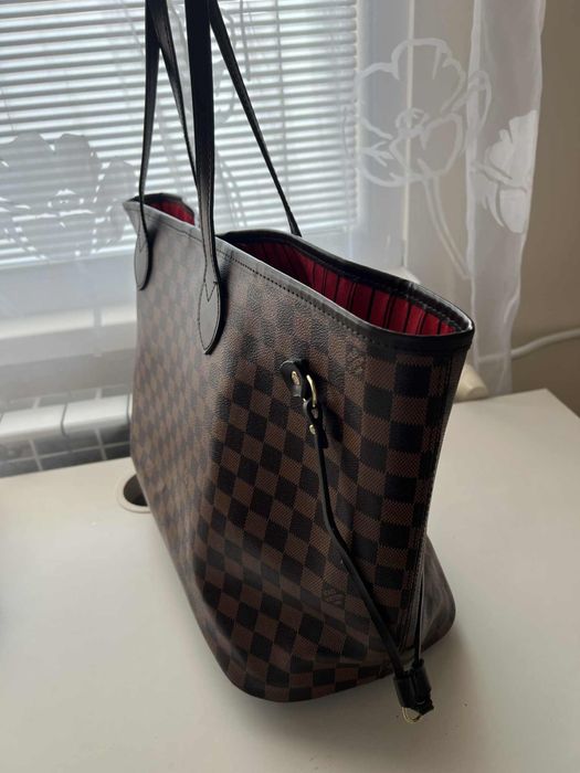 Louis Vuitton чанта
