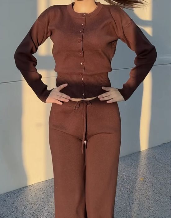 Коричневая двойка