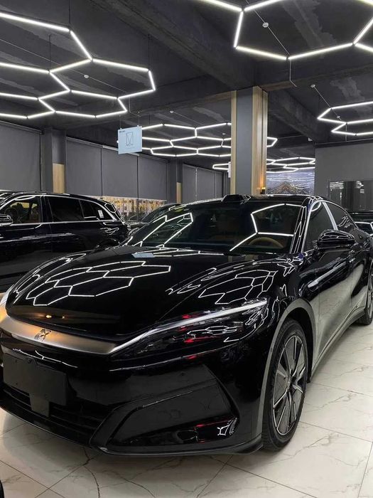 BYD Han L2 200km dm-i 4wd  naxt va halol nasiya savdo