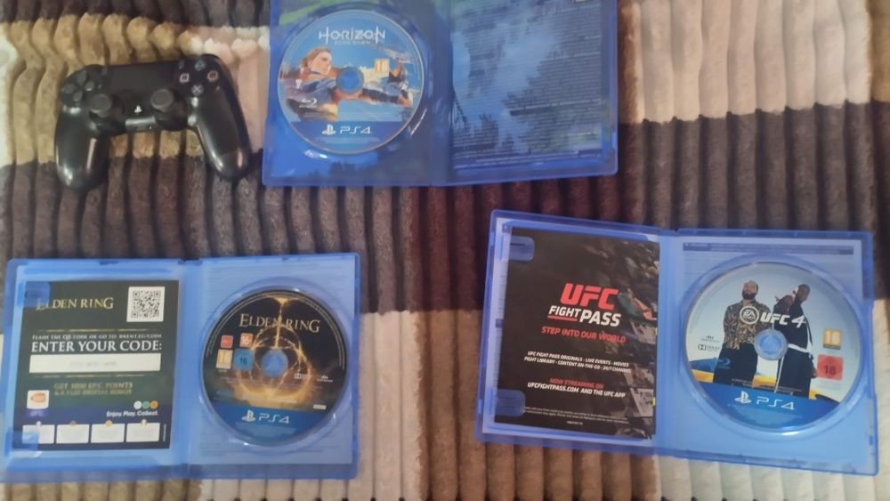PlayStation 4 slim